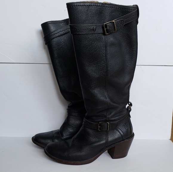 Frye heeled boots size 8.5 with buckles on top and bottom - Picture 1 of 16